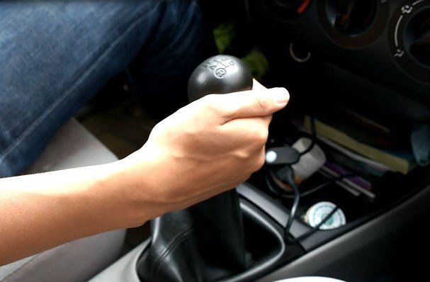 5 lỗi nghiêm trọng thường gặp ở côn xe ô tô và cách khắc phục